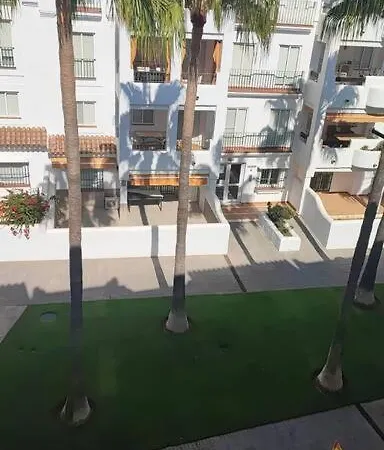 A Pie De Playa Con Parking Privado * Rota