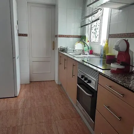 Apartament A Pie De Playa Con Parking Privado